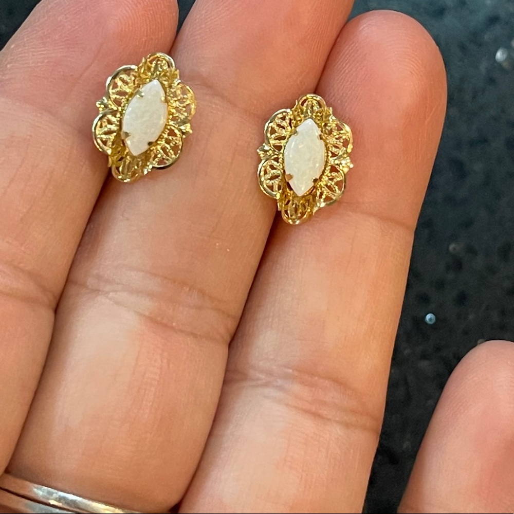 14K Yellow Gold Opal Filigree Earrings